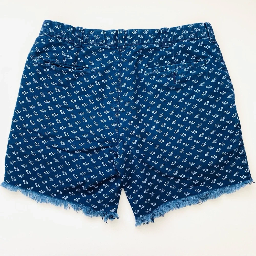 J.Crew Men's Blue Floral Shorts Raw Hem Preppy Size 32 Summer Grunge